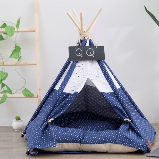 Cama tipi para perros elegante y moderna con estampado azul y puntitos blancos