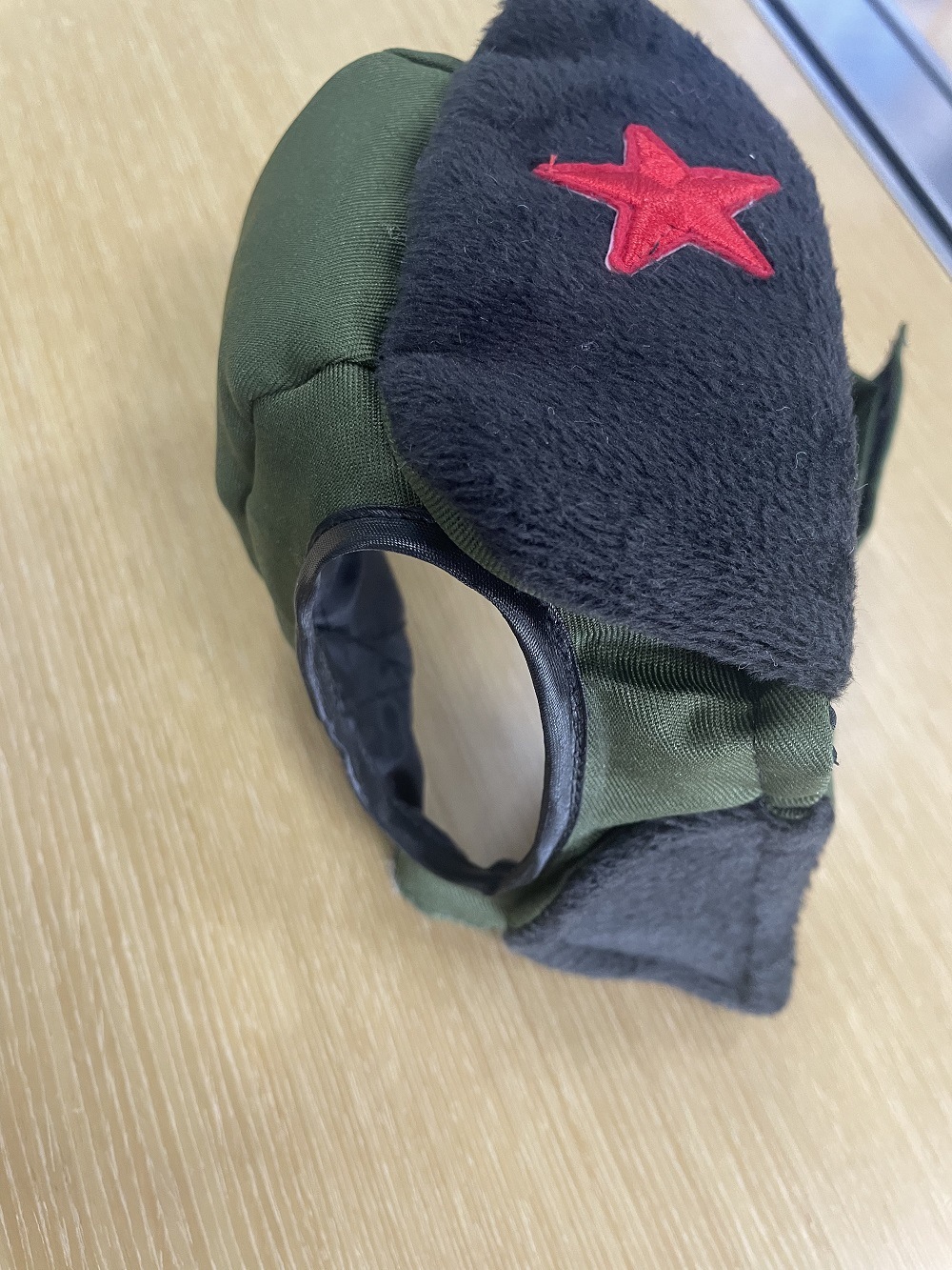 Gorro para perros estilo ejército de Corea