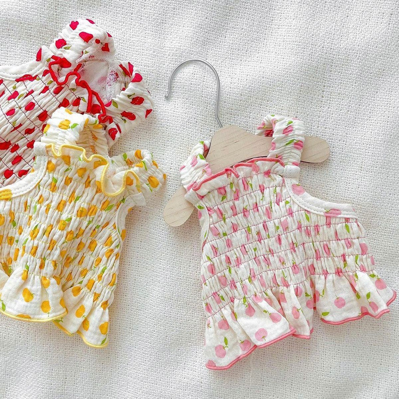 vestido-frutas-verano-perros-raijuu-17.jpg Los tres vestidos juntos